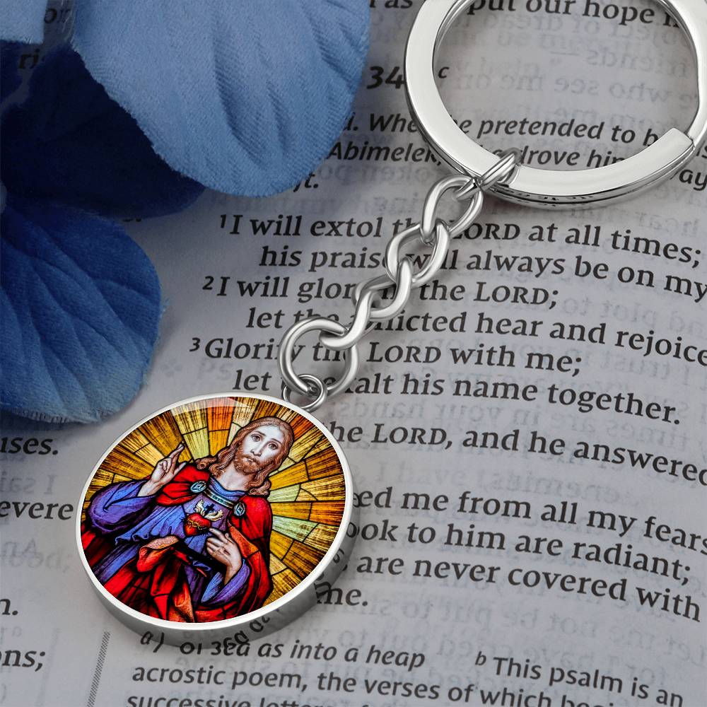 the-sacred heart of jesus christ pendant necklace_artwork_original_artwork Graphic Circle Keychain NEW