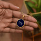 Cirlcle pendant necklace NEW