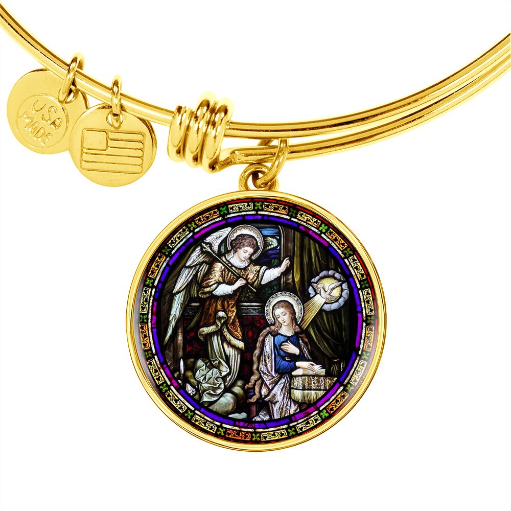 Annunciation to Blessed Virgin Mary circle pendant bangle