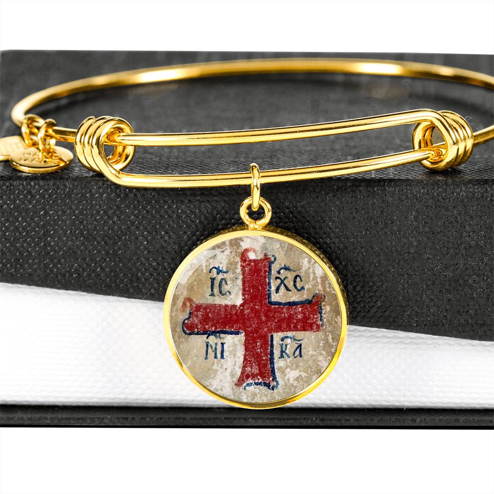 Jesus Christ conquers bangle